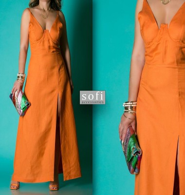 Φόρεμα με εντυπωσιακό ντεκολτέ πορτοκαλί