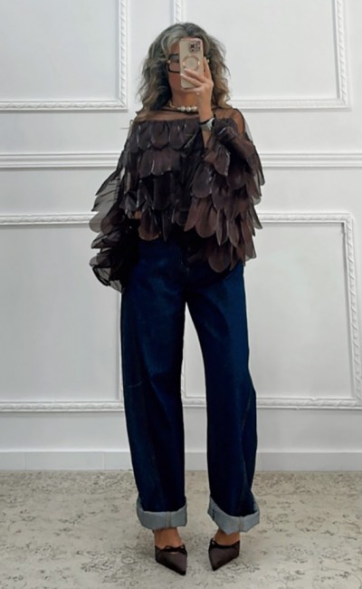 Μπλούζα με βολάν καφέ