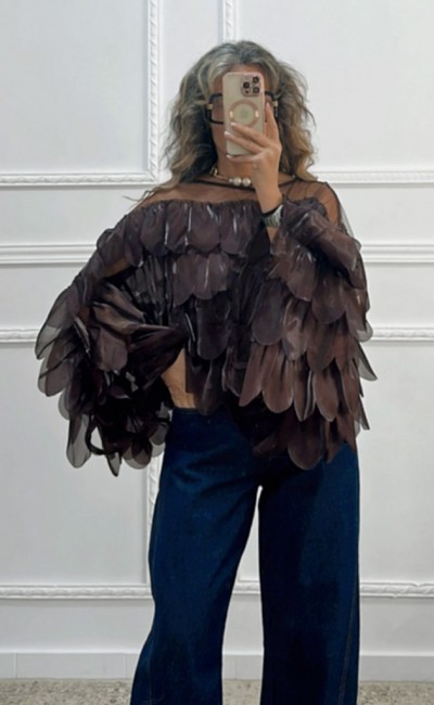 Μπλούζα με βολάν καφέ