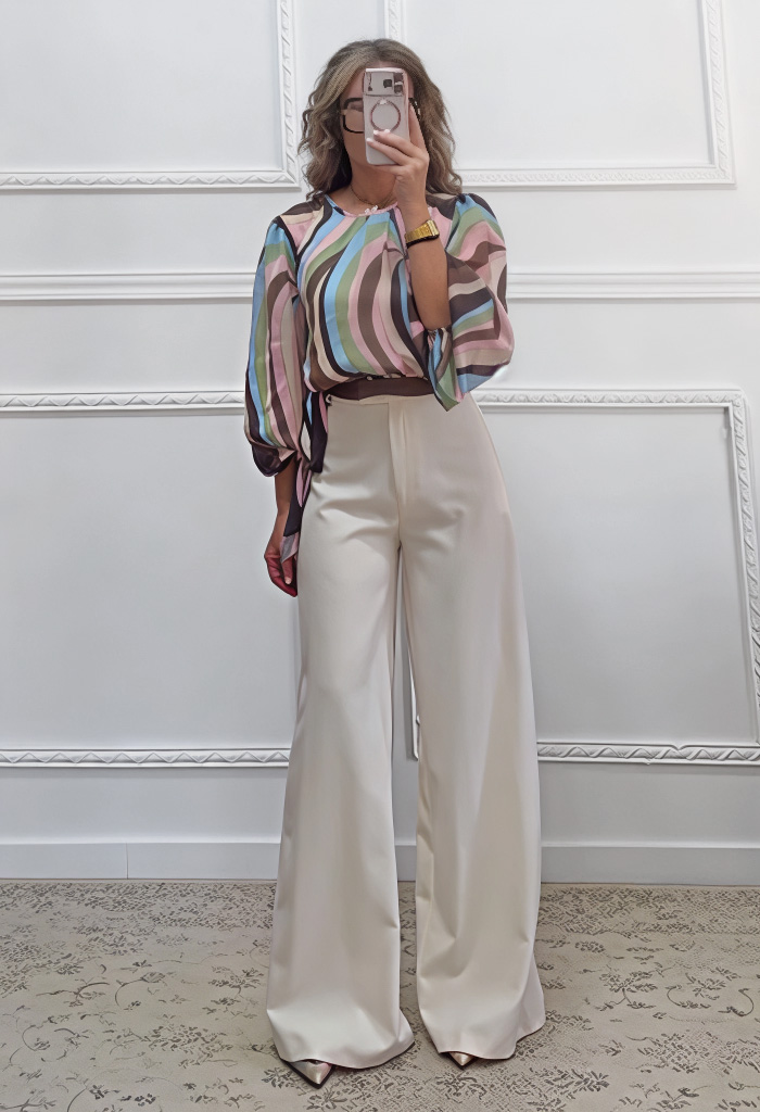 Εμπριμέ μπλούζα