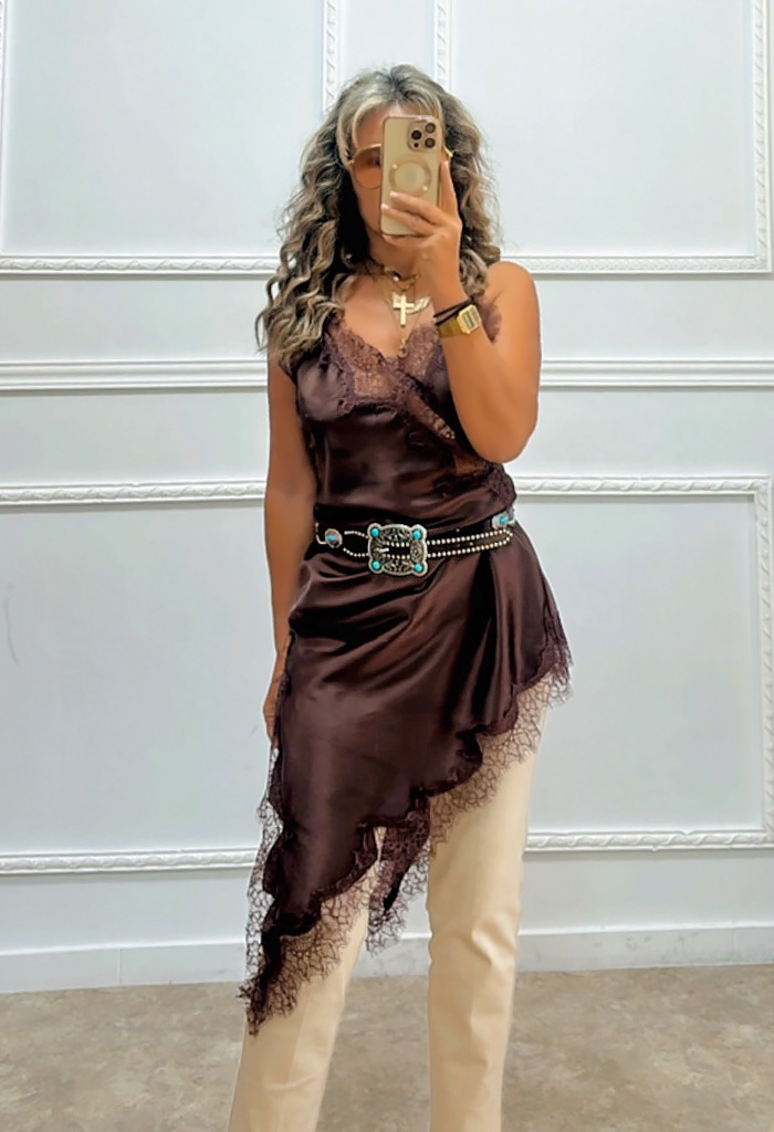 Σατέν μπλουζοφόρεμα με δαντέλα