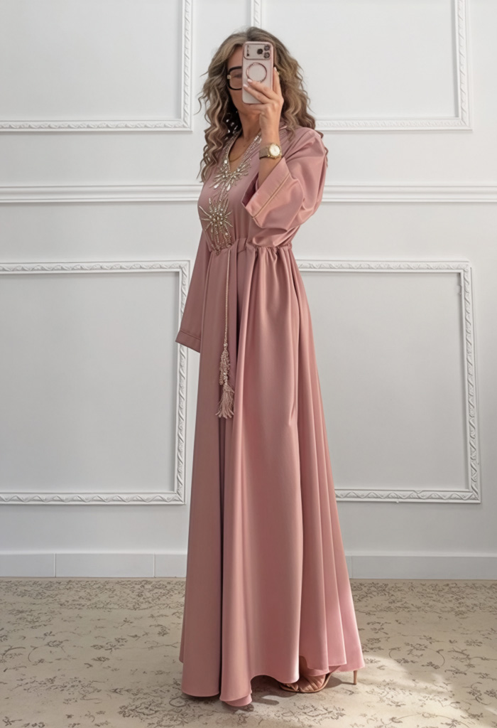 Μακρύ φόρεμα ροζ nude