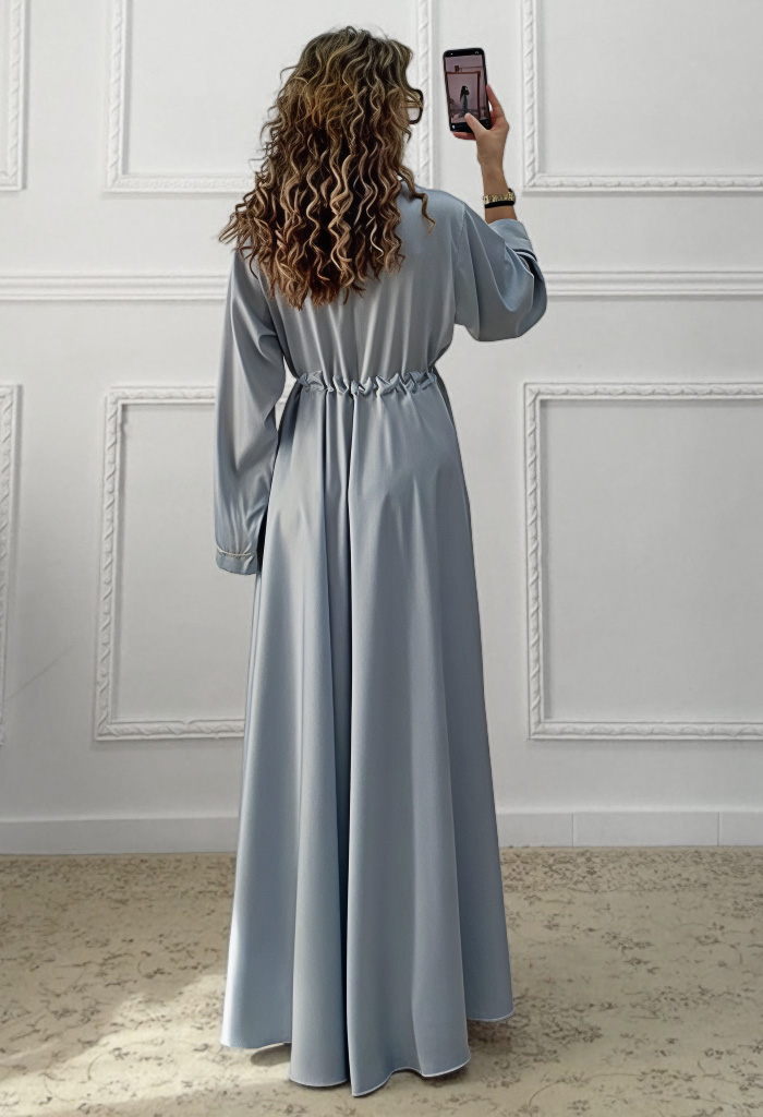 Μακρύ φόρεμα γαλάζιο Μακρύ φόρεμα γαλάζιο