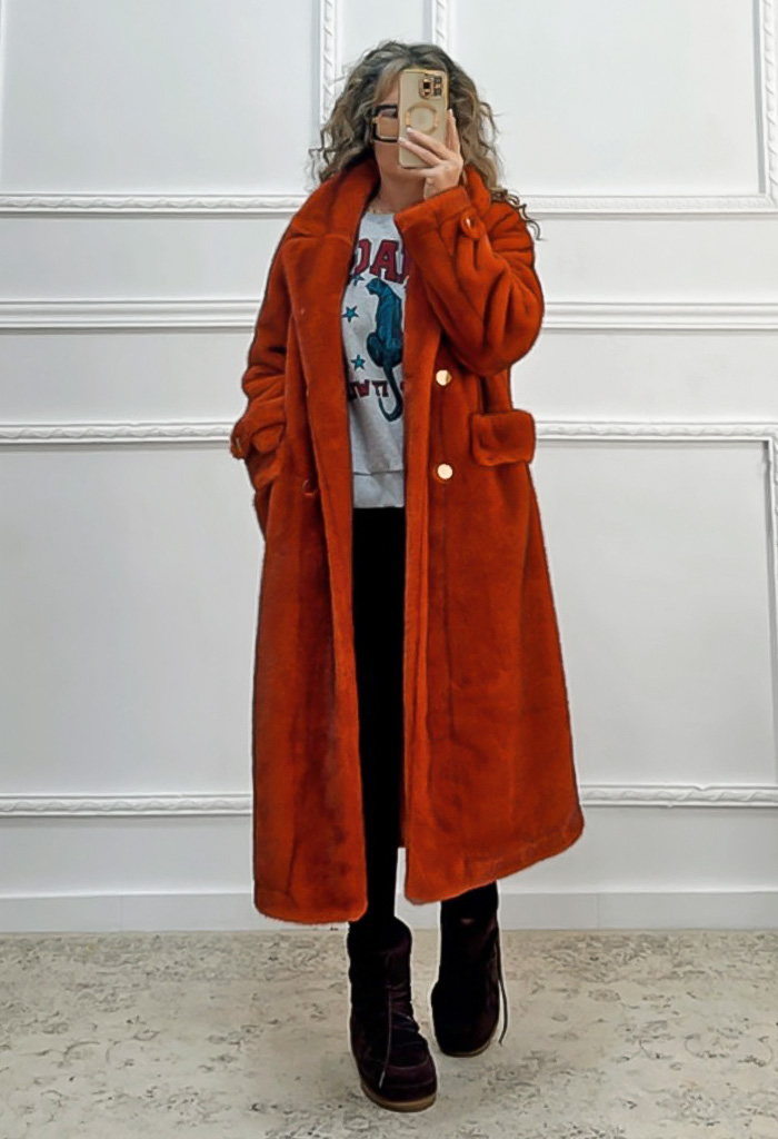 Μακριά γούνα πορτοκαλί