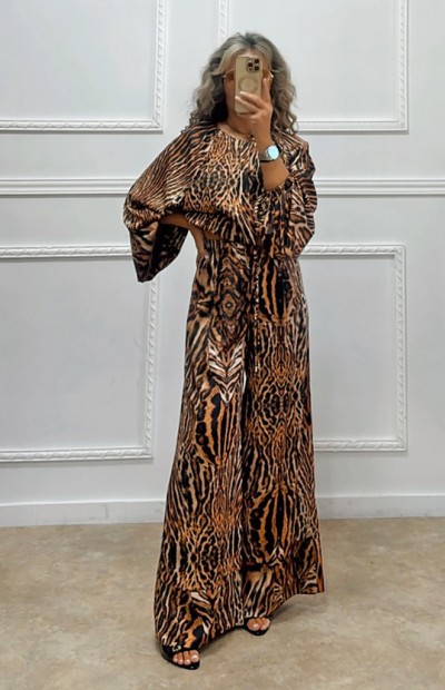 Παντελόνα και μπλούζα λέοπαρ