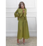 Πλισέ σετ μπλούζα-παντελόνα