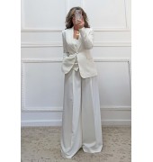 Κοστούμι τριών τεμαχίων με strapless γιλέκο