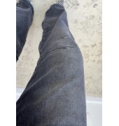 Τζιν παντελόνι με πέτρες Τζιν παντελόνι με πέτρες