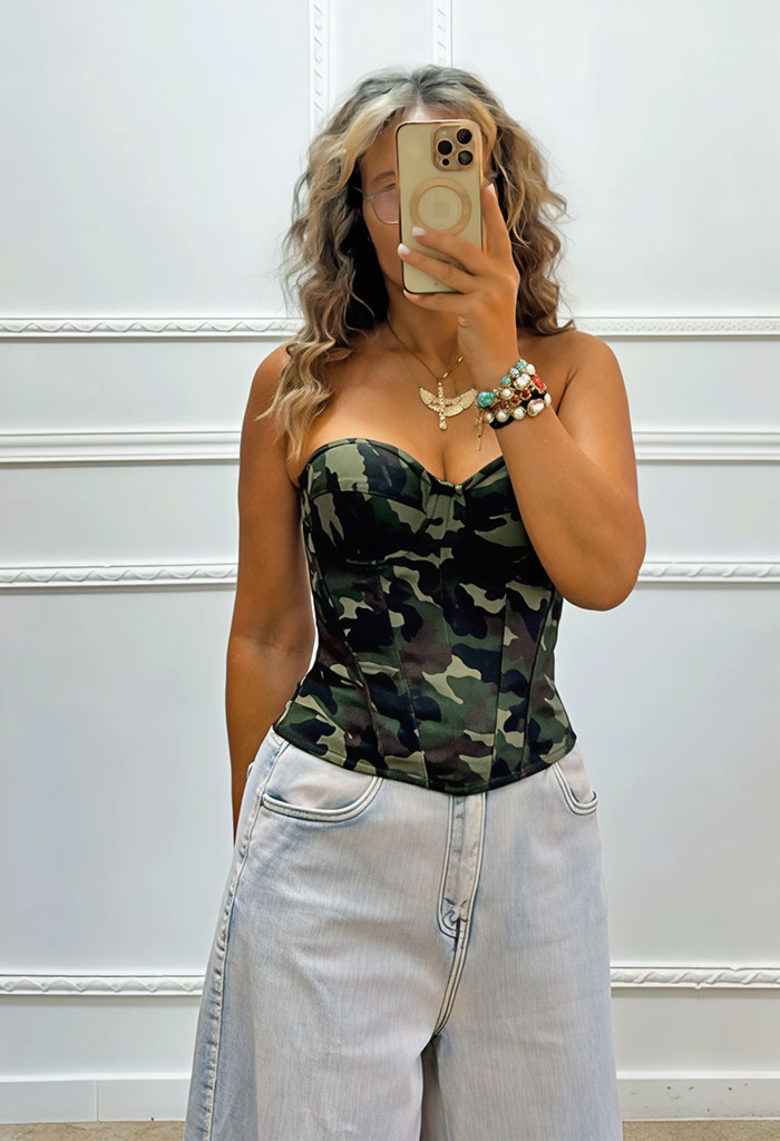 Μπούστο σε army print