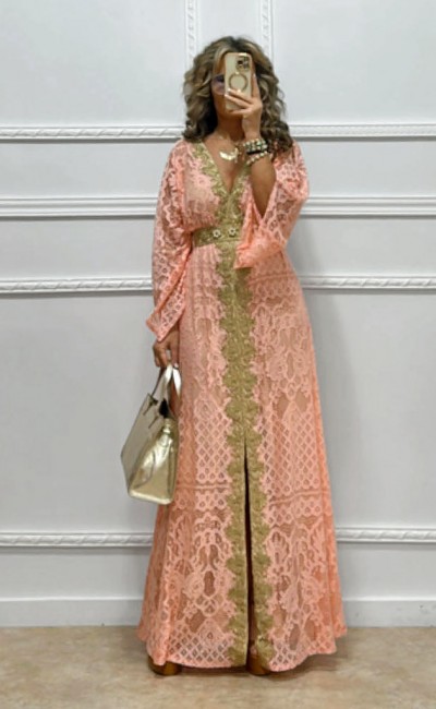 Maxi φόρεμα από δαντέλα nude