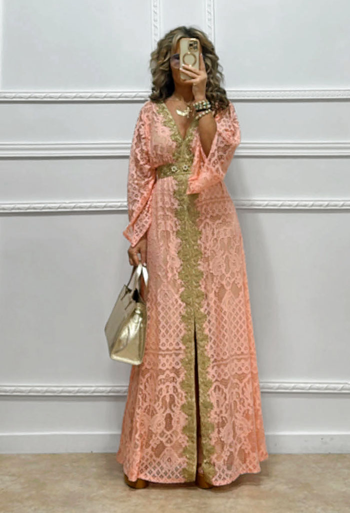 Maxi φόρεμα από δαντέλα nude