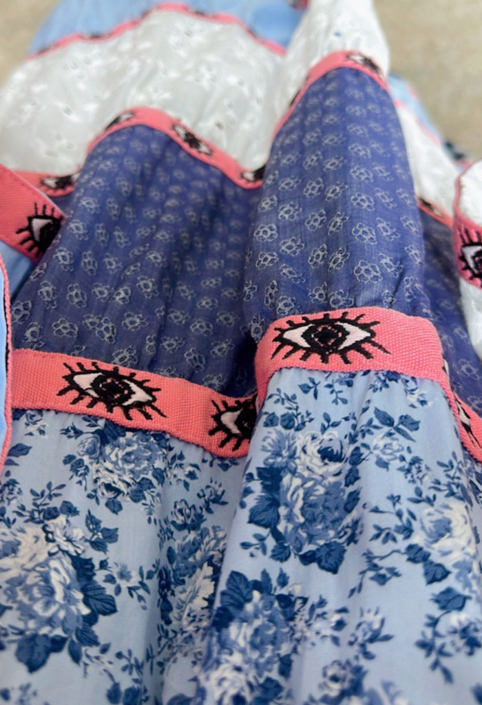 Μακρύ φόρεμα με λάστιχο στους ώμους