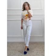 Mom fit τζιν παντελόνι λευκό Mom fit τζιν παντελόνι λευκό