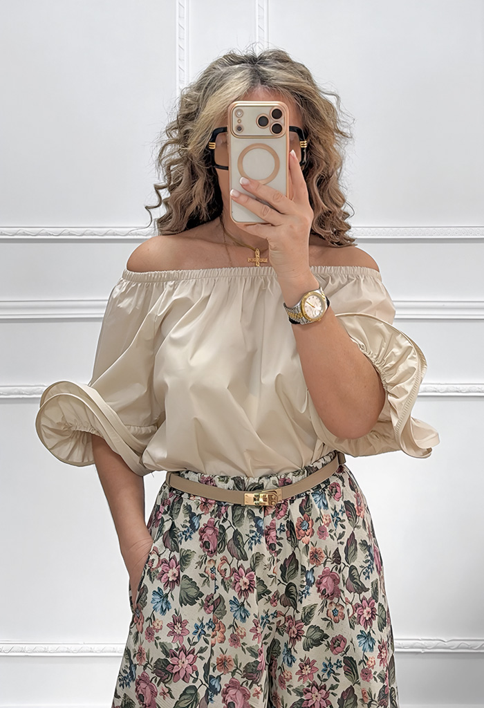 Μπλούζα με βολάν στο μανίκι μπεζ