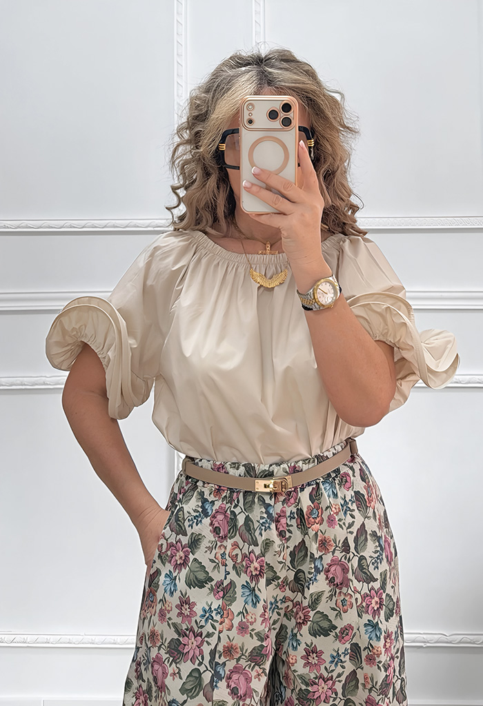 Μπλούζα με βολάν στο μανίκι μπεζ