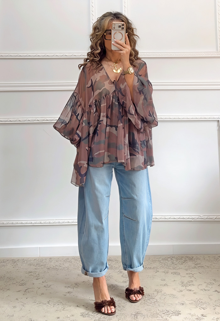 Army print μπλούζα με βολάν