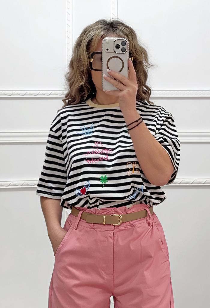 Μαρινιέρα με κεντημένες λεπτομέρειες