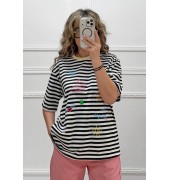 Μαρινιέρα με κεντημένες λεπτομέρειες