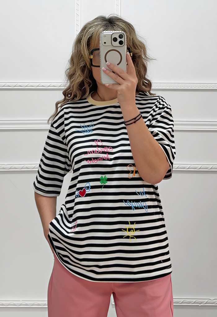 Μαρινιέρα με κεντημένες λεπτομέρειες