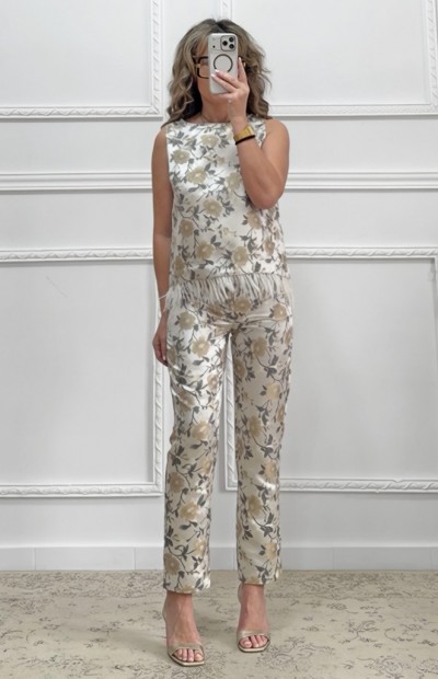 Φλοράλ μπλούζα με φτερά