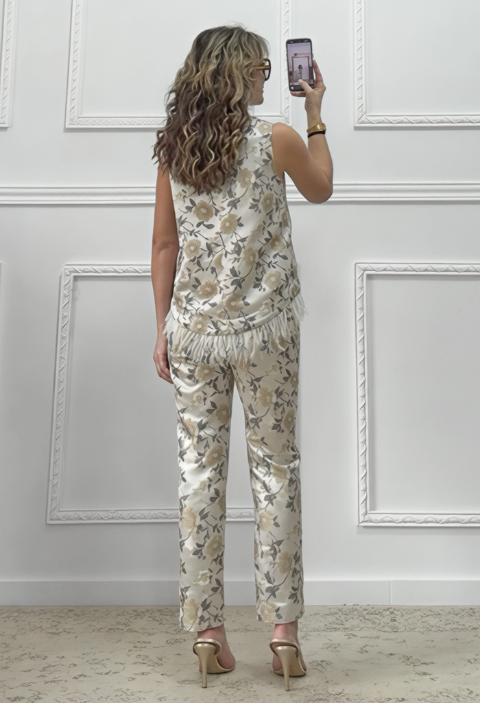 Φλοράλ μπλούζα με φτερά