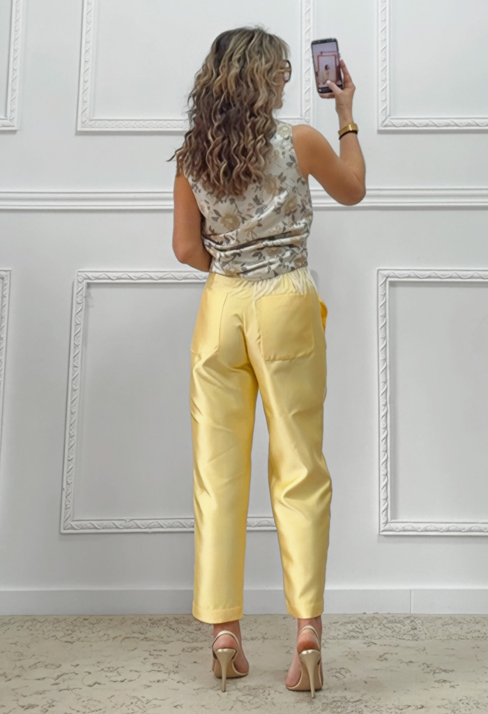 Tapered παντελόνι κίτρινο
