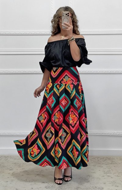 Μπλούζα με βολάν στο μανίκι μαύρο
