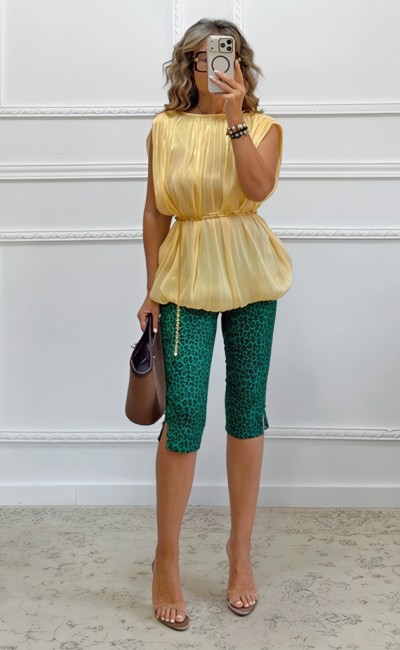 Κάπρι παντελόνι animal print Κάπρι παντελόνι animal print