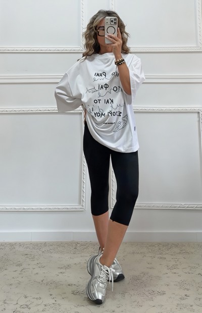 Oversized t-shirt με τύπωμα