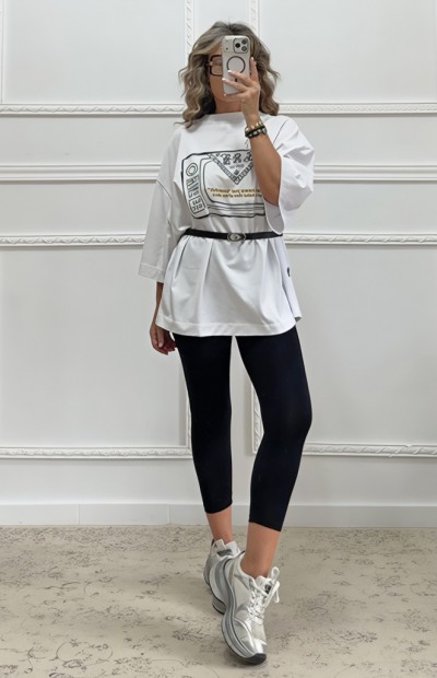 Oversized t-shirt με τύπωμα