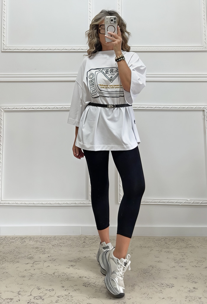 Oversized t-shirt με τύπωμα