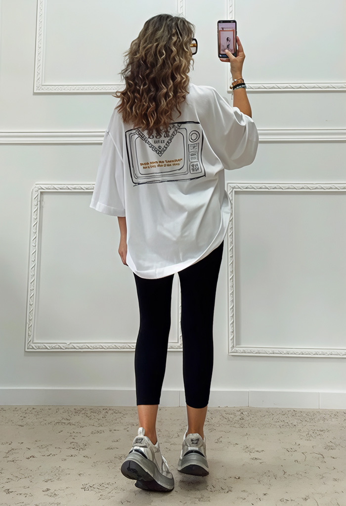 Oversized t-shirt με τύπωμα