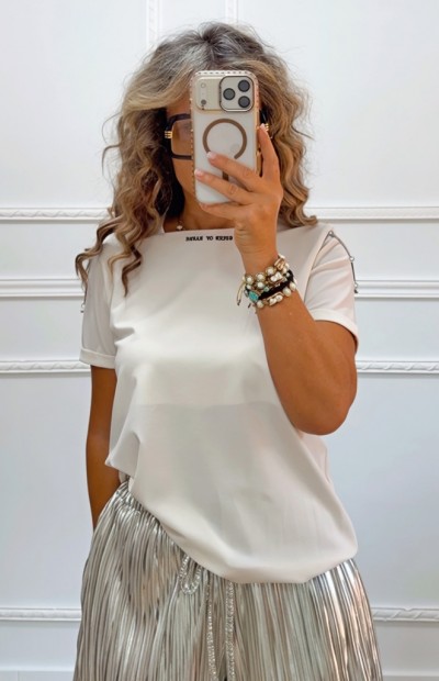 Square shirt white