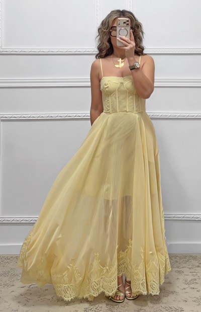 Μακρύ φόρεμα κίτρινο