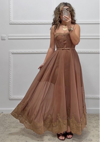 Μακρύ φόρεμα σοκολατί