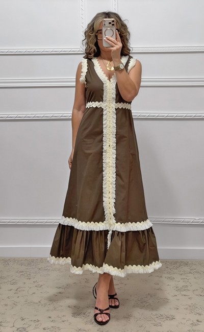 Φόρεμα καφέ