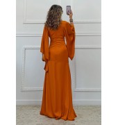 Maxi φόρεμα με V άνοιγμα Maxi φόρεμα με V άνοιγμα