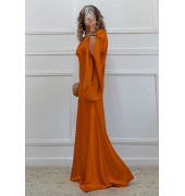 Maxi φόρεμα με V άνοιγμα Maxi φόρεμα με V άνοιγμα