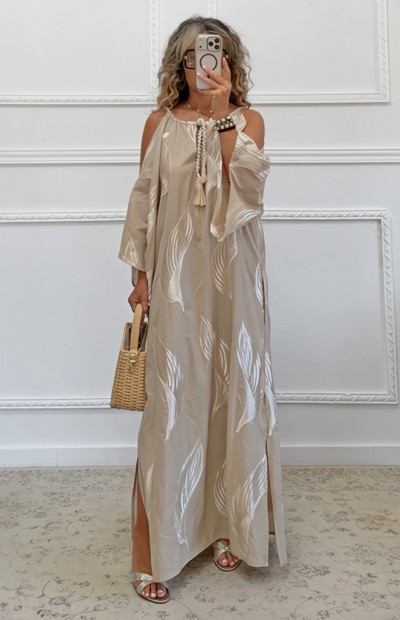 Boho φόρεμα με κεντήματα Boho φόρεμα με κεντήματα