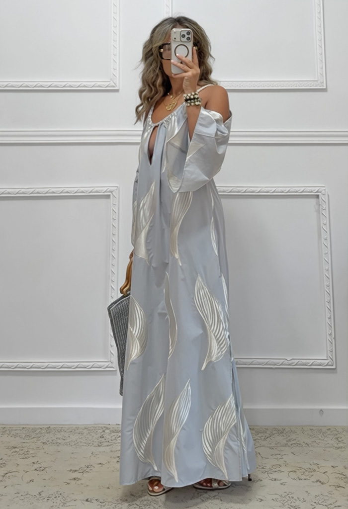 Boho φόρεμα με κεντήματα Boho φόρεμα με κεντήματα