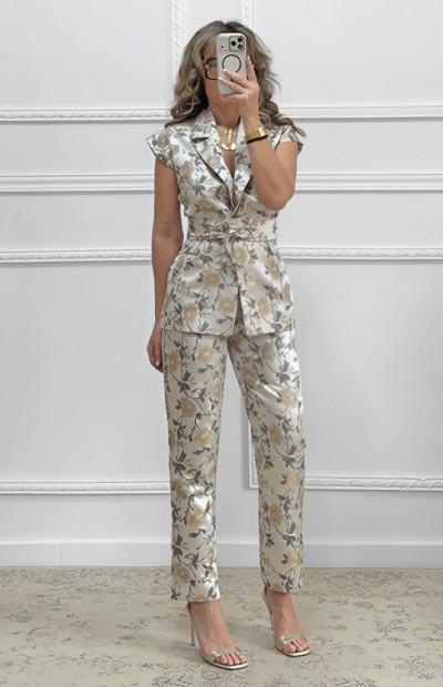 Φλοράλ γιλέκο