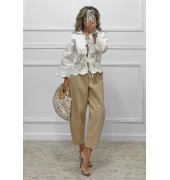 Jacket με διάτρητες λεπτομέρειες Jacket με διάτρητες λεπτομέρειες