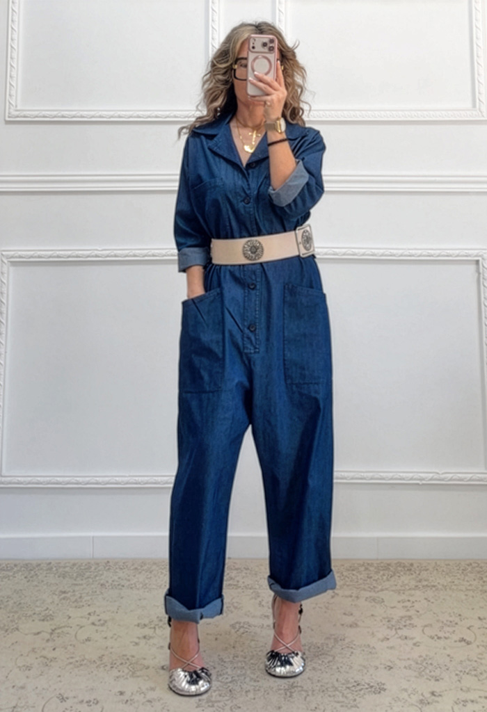 Ολόσωμη φόρμα σε super baggy γραμμή
