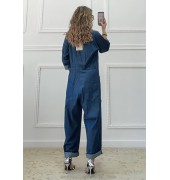 Ολόσωμη φόρμα σε super baggy γραμμή