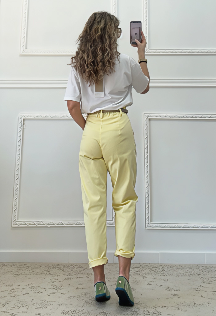Mom fit παντελόνι baby yellow Mom fit παντελόνι baby yellow