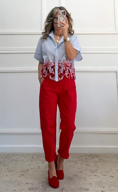 Ριγέ πουκάμισο με κέντημα