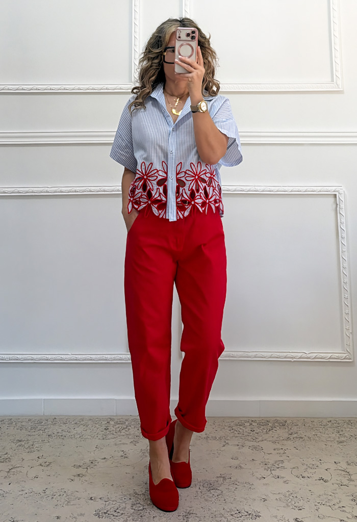 Ριγέ πουκάμισο με κέντημα