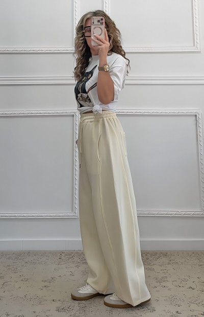 Φόρμα εκρού