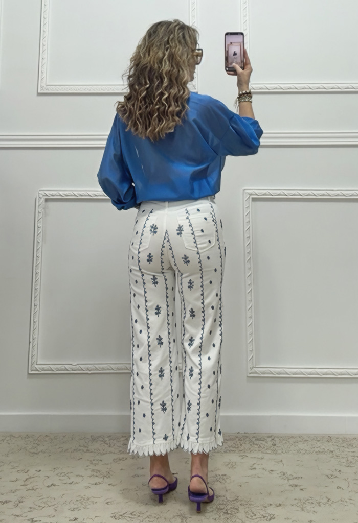 Παντελόνι με κεντήματα