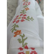 Παντελόνι με κεντήματα